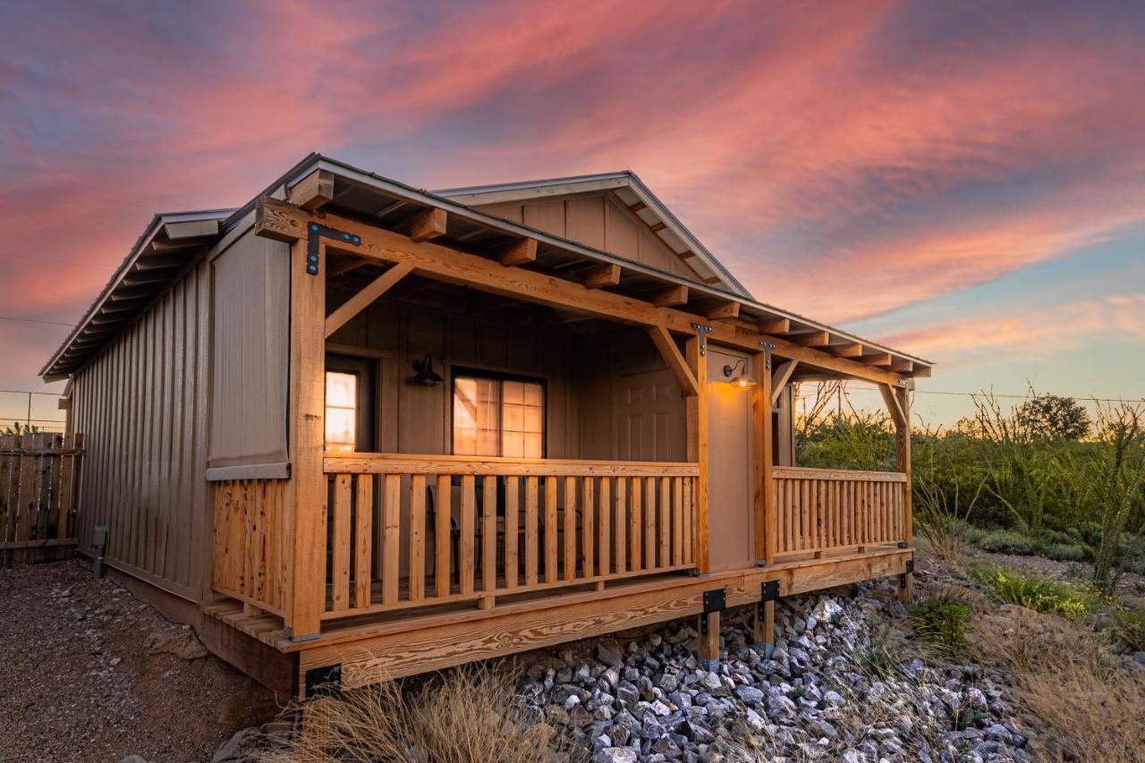-Pet Friendly- Miners Cabin #6 - King Bed With Private Balcony تومبستون المظهر الخارجي الصورة